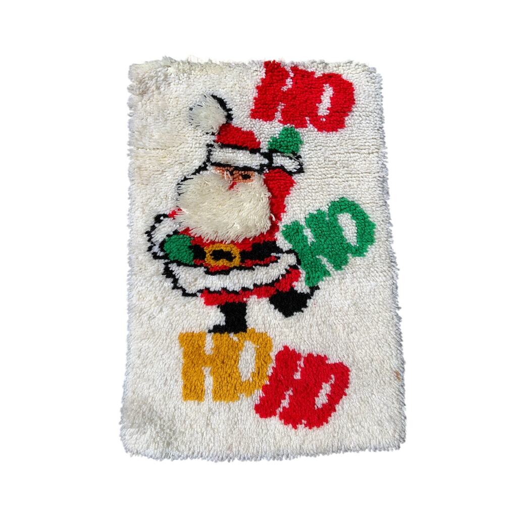 Hand Knotted Santa Claus Rug HO HO HO Christmas Holiday Themed Floor Mat White